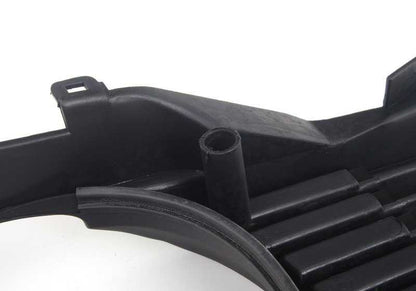 Rejilla embellecedora izquierda OEM 51131938425 para BMW E32. Original BMW.