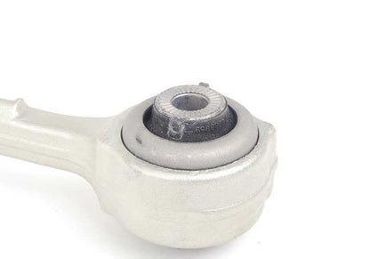 Brazo de suspensión delantero izquierdo OEM 31126787669 para BMW F25 (X3) y F26 (X4). Original BMW.