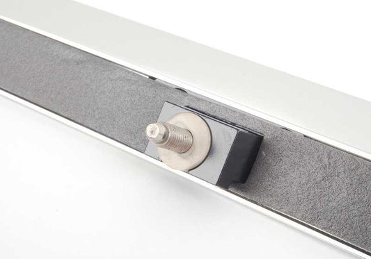 Barras de techo derecha satinada OEM 51138036776 para BMW X5 E70, E70N. Repuesto original BMW.