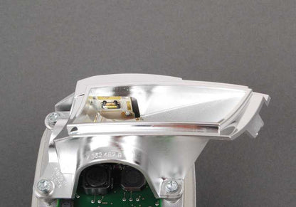 Módulo de luz LED de giro derecha para BMW F06, F12, F13 (OEM 63117352492). Original BMW.