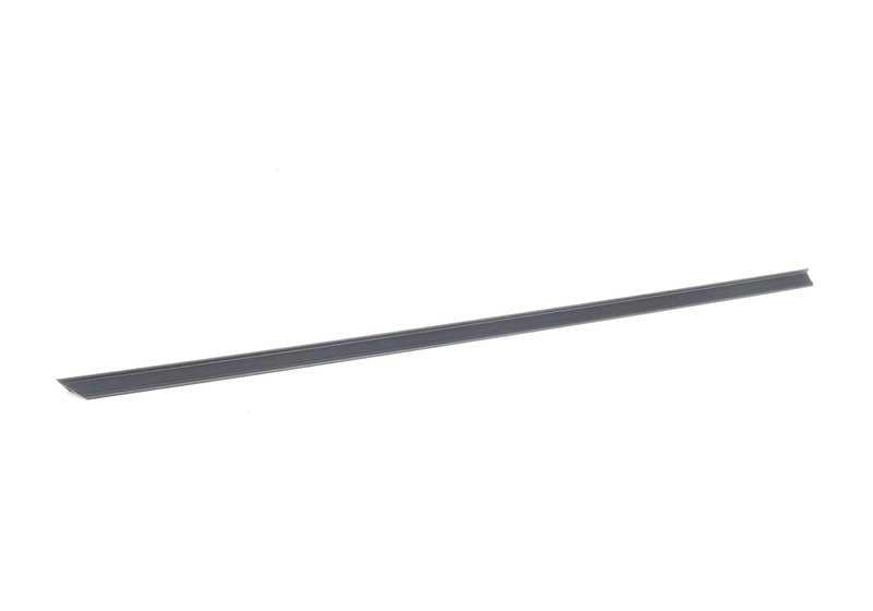Moule arrière gauche noir OEM 5122232445 pour BMW E34 518i, 520i. BMW d'origine.