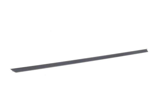 Moule arrière gauche noir OEM 5122232445 pour BMW E34 518i, 520i. BMW d'origine.