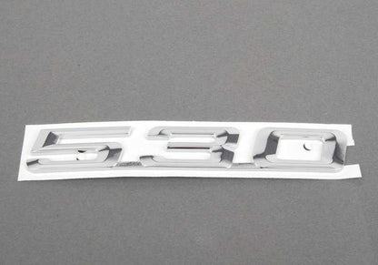 Emblema delantero OEM 51148148829 para BMW E34, E39. Original BMW.