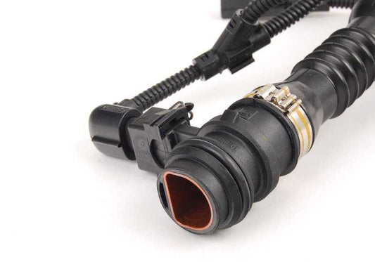 Manguito de admisión de aire OEM 13717808158 para BMW E70, E90, E91, E92, E93, E60, E61, E83, E85, E86. Original BMW.