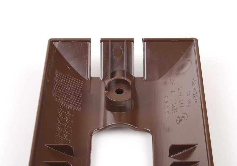 Embellecedor interior asiento trasero OEM 52207171841 para BMW X5 E70, E70N. Original BMW.