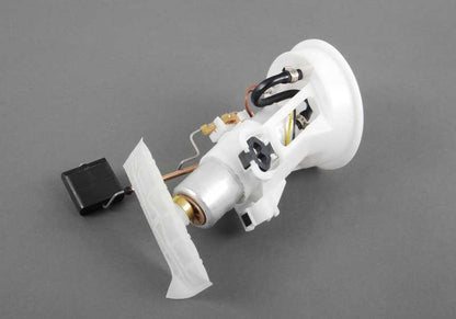 Bomba de combustible derecha OEM 16142228038 para BMW E36. Repuesto original BMW.