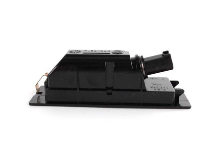 Luz de inscrição para BMW Series 1 E81, E87, Série 6 E63, E64, Z4 E85, E86 (OEM 63267165735). BMW original.