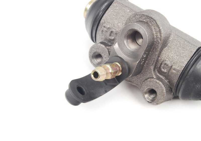 Cilindro de freno trasero OEM 34211154236 para BMW E30. Original BMW.