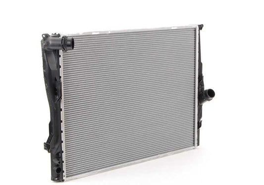 Radiatore refrigerante per BMW E90, E92, E93 (OEM 17112283468). BMW originale.