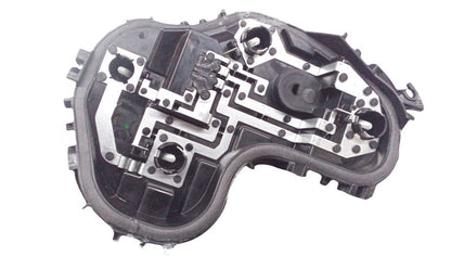 Portabombillas luz trasera derecha OEM 63217315200 para BMW F20, F21. Pieza original BMW.