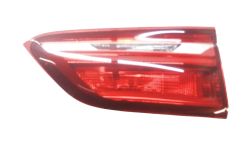 Éclairage arrière au couvercle de la brosse droite OEM 63217350698 pour BMW X1 F48. BMW d'origine.