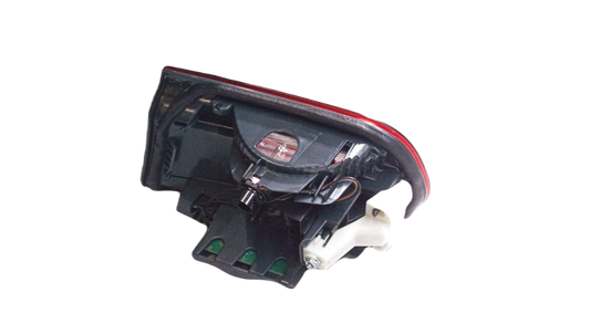 Piloto trasero izquierdo maletero BLACK LINE OEM 63217456521 para BMW F30, F31, F80. Original BMW.