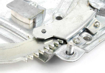 Elevalunas eléctrico delantero izquierdo OEM 51338410553 para BMW Z3 {E36} modelos 2.8 y 3.0i. Compatible con transmisiones manuales y automáticas. Original BMW.