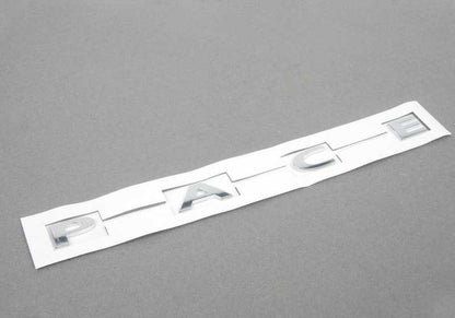 Inscripción trasera "PACE" OEM 51149811765 para MINI Paceman R61 (2012-2016). Original MINI.