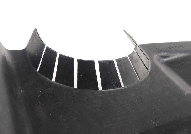 Tapa inferior izquierda OEM 51712238095 para BMW E34. Pieza original BMW. Ideal para proteger componentes del faro delantero. Repuesto original con ajuste perfecto.