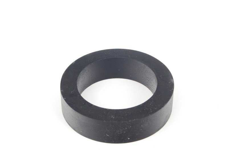Junta tórica de goma OEM 16121152361 para BMW E30, E28, E24. Pieza original BMW utilizada en sistema de combustible (bomba/filtro). Ideal para mantenimiento o sustitución sin complicaciones. Original BMW.