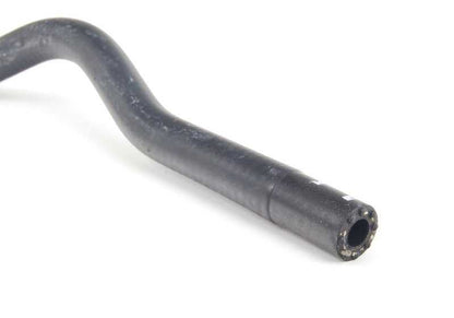 Tubo de ventilación OEM 17111737708 para BMW E38. Original BMW.