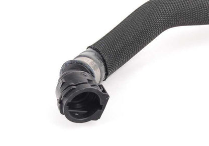 Manguito de refrigerante OEM 17127575429 para BMW F01, F02 (modelos 750i, 750Li, 750i xDrive, 750Li xDrive). Compatible con motores N63. Original BMW.