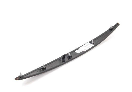 Embellecedor salpicadero en Alcantara OEM 51458051251 para BMW E82. Pieza interior original BMW.