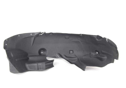 Cubierta paso de rueda trasero derecho OEM 51718051594 para BMW E82. Original BMW.