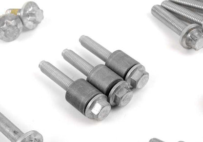 Aluminiumschraube für den OEM -Kurbelgehäuse 11110426590 für BMW 1 Serie (E81, E82, E87, E88), Serie 3 (E90, E91, E92, E93), Serie 5 (E60, E61, F10, F11), Serie 6 (E63 , E64), Serie 7 (E65, E66, F01, F02), X1 (E84), X3 (E83, F25), X5 (E70), Z4