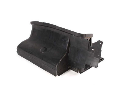 Guía de aire delantera OEM 51711977046 para BMW Serie 3 E36 (1989–2000) con motor M43. Original BMW.