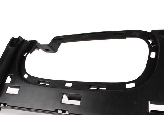 Inserisci il paraurti anteriore centrale per BMW X3 E83 (OEM 51113400898). BMW originale