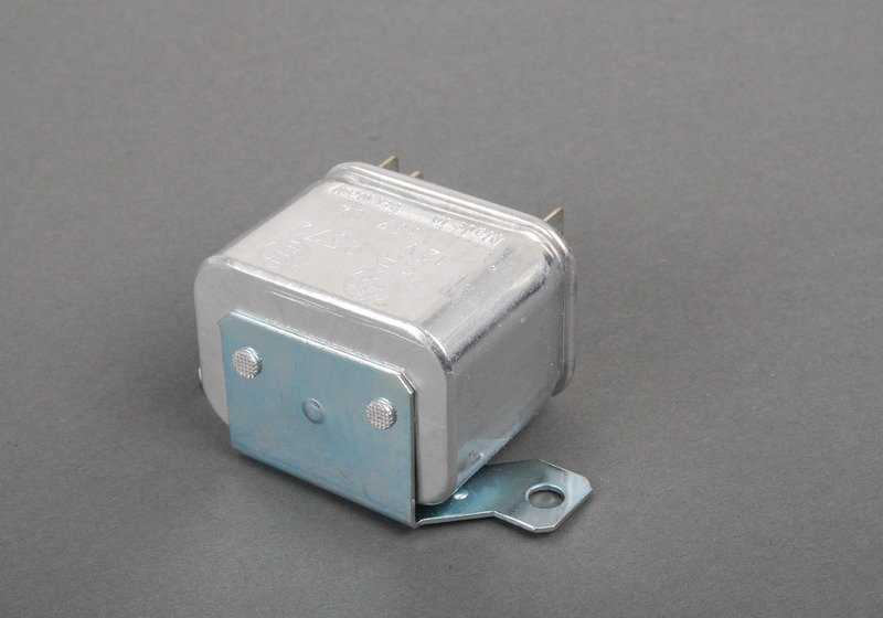 Relé de arranque OEM 61311357104 para BMW Motorrad R247 {R60/6, R75/6} modelos fabricados entre 1973 y 1976. Original BMW.