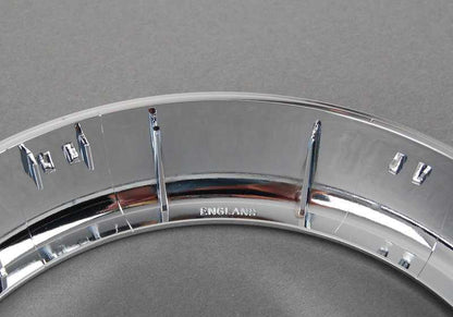 Anillo embellecedor cromado para fuelle de cambio OEM 51167131186 para MINI R50, R52, R53 (2000–2006). Original MINI.
