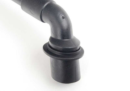 Tubo de desagüe trasero izquierdo OEM 54103401437 para BMW E83 y E83N. Original BMW.