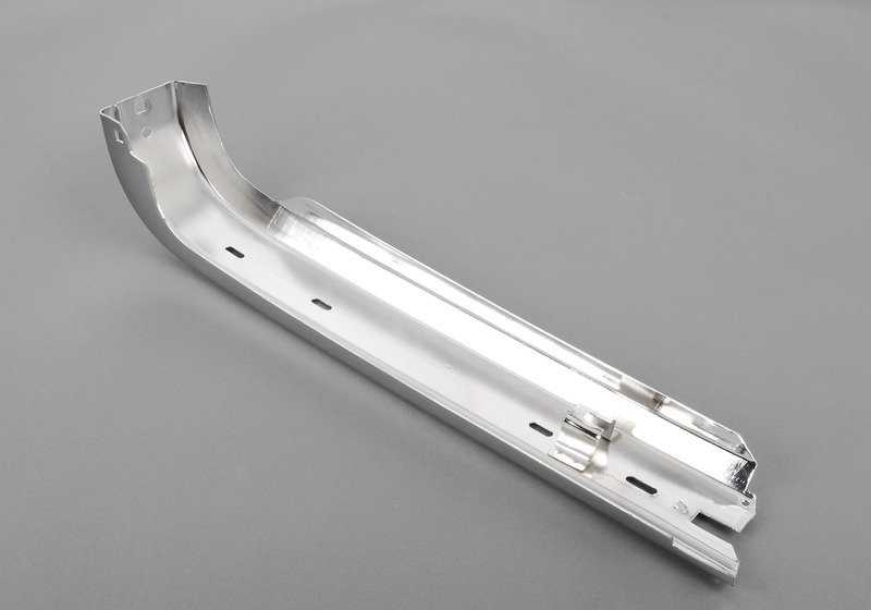 Parachoques trasero derecho OEM 51121922162 para BMW Serie 3 E30. Original BMW.
