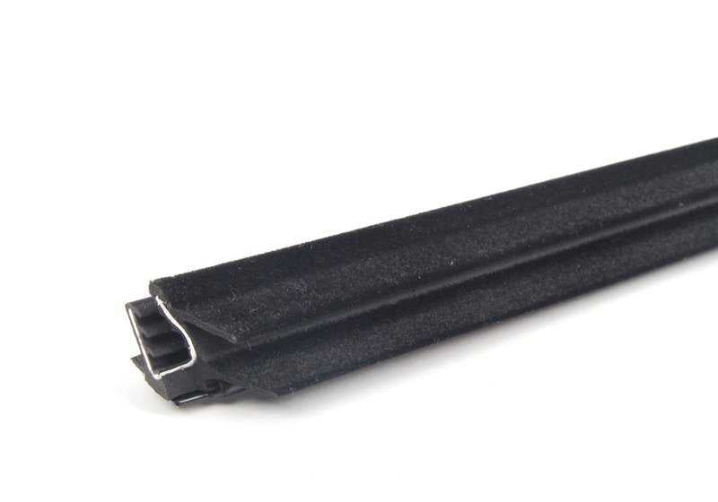 Cubierta exterior del canal puerta delantera izquierda para BMW Serie 3 E92, E93 (OEM 51337119085). Original BMW