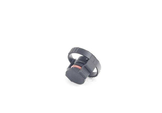 Shut-off valve for BMW E60, E61N, E63, E64, Z4 E85, E86 (OEM 13907516165). Original BMW