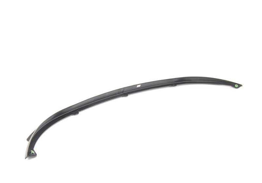 Deflector de aire delantero OEM 51757153789 para BMW E65 y E66. Pieza original BMW, mejora la aerodinámica y protege el motor. Ideal para mantener el rendimiento y la eficiencia de tu vehículo.