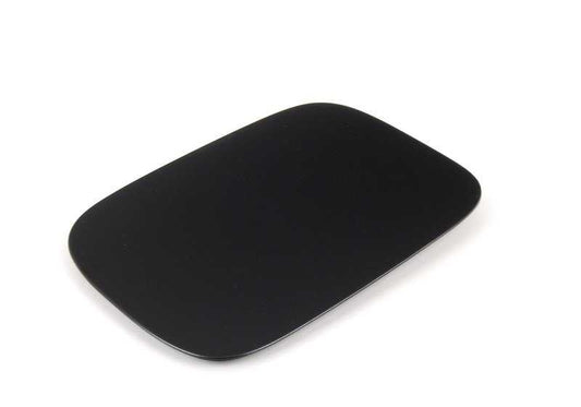 Tapa de llenado OEM 51177166825 para BMW E82, E88. Repuesto original BMW. Ideal para sustituir la compuerta del depósito de manera fácil y segura.