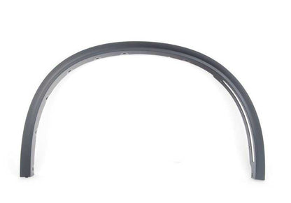 Embellecedor paso de rueda delantero derecho OEM 51777303392 para BMW X5 F15 (todos los modelos compatibles: sDrive25d, xDrive25d, xDrive28i, xDrive30d). Original BMW.