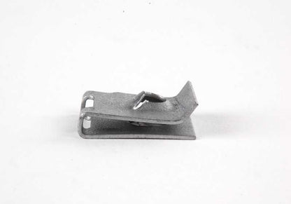 Tuerca clip OEM 07143421743 para BMW E46, E60, E61, E83. Original BMW.