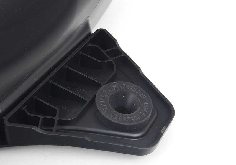 Intake Noise Damper for BMW 1 Series F20, F21, 2 Series F22, F23, 3 Series F30, F31, F34, 4 Series F32, F33, F36 (OEM 13718616013). Original BMW