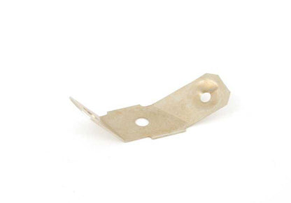 Soporte para depósito de combustible OEM 16131176749 para BMW E30 (316i, 316) con motor M10, cambio manual y automático. Compatible con modelos fabricados entre 1982 y 1989. Original BMW.