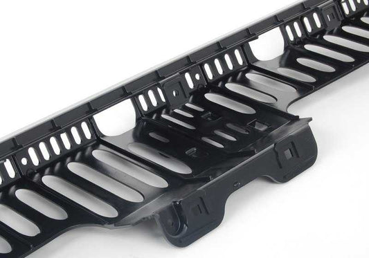 Guía de montaje parachoques trasero OEM 51129800757 para MINI Countryman R60, Paceman R61. Original MINI.