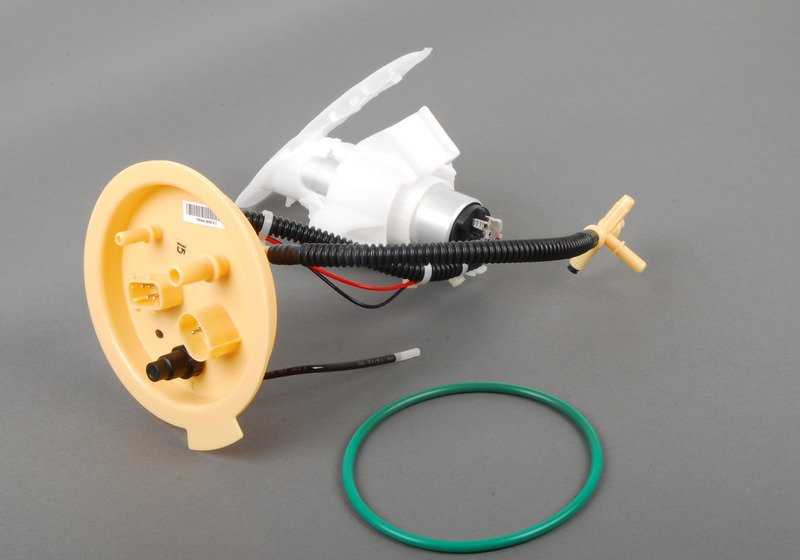 Unidad de alimentación de combustible OEM 16117260648 para BMW F07, F10, F11, F06, F12, F13. Original BMW.