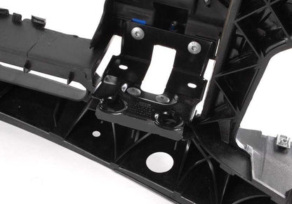 Soporte frontal OEM 51643419945 para BMW X3 E83 y E83N. Pieza original BMW.