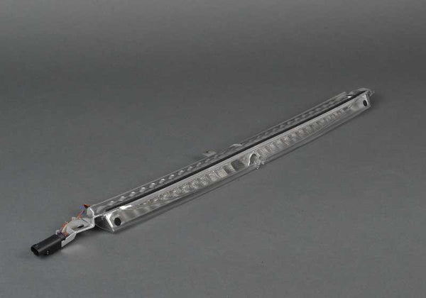 Tercera luz de freno blanca para BMW Serie 5 E61, E61N (OEM 63257145667). Original BMW