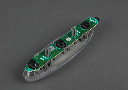 Luz de lectura interior trasera central OEM 63319219142 para MINI R56 LCI, Clubman R55 LCI, Countryman R60, Paceman R61. Original MINI.