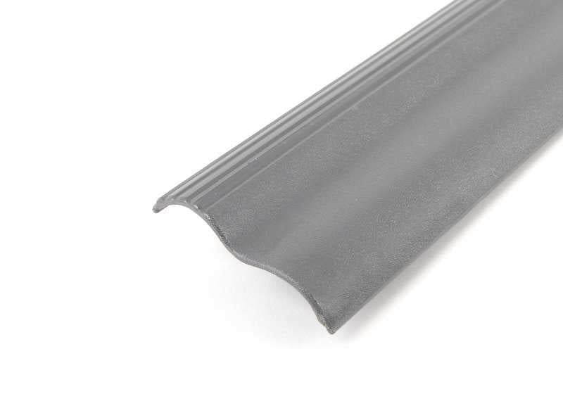 Embellecedor de estribera derecha gris OEM 51478187170 para BMW E36. Pieza original BMW.