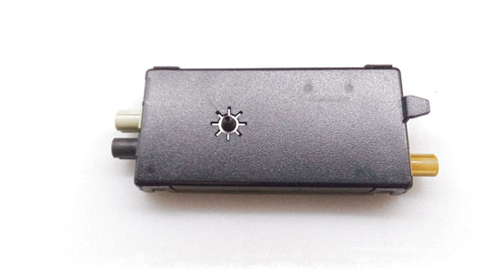 Amplificador de antena diversidad OEM 65209353216 para BMW X6 F16 (modelos xDrive28i, xDrive30d, xDrive35i, xDrive40d). Compatible con producidos entre 2014 y 2019. Repuesto original BMW.