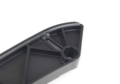 Guía tensora OEM 11317835822 para BMW E60, E61, E63, E64. Original BMW.