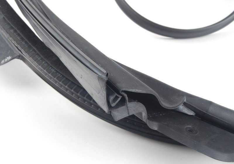 Escudo do compartimento do motor para BMW E52 (OEM 51718234124). BMW original
