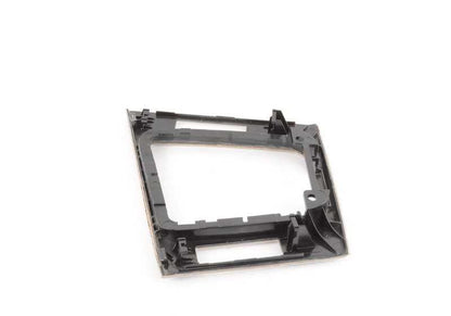 Bandeja almacenamiento aluminio OEM 51167052061 para BMW E46. Accesorio interior original BMW. Ideal para sustituir o añadir compartimento en el salpicadero.