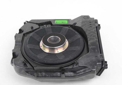 Altavoz central graves OEM 65139230669 para BMW F06, F06N, F12, F12N, F13, F13N. Parte del sistema de sonido High End Surround. Original BMW.